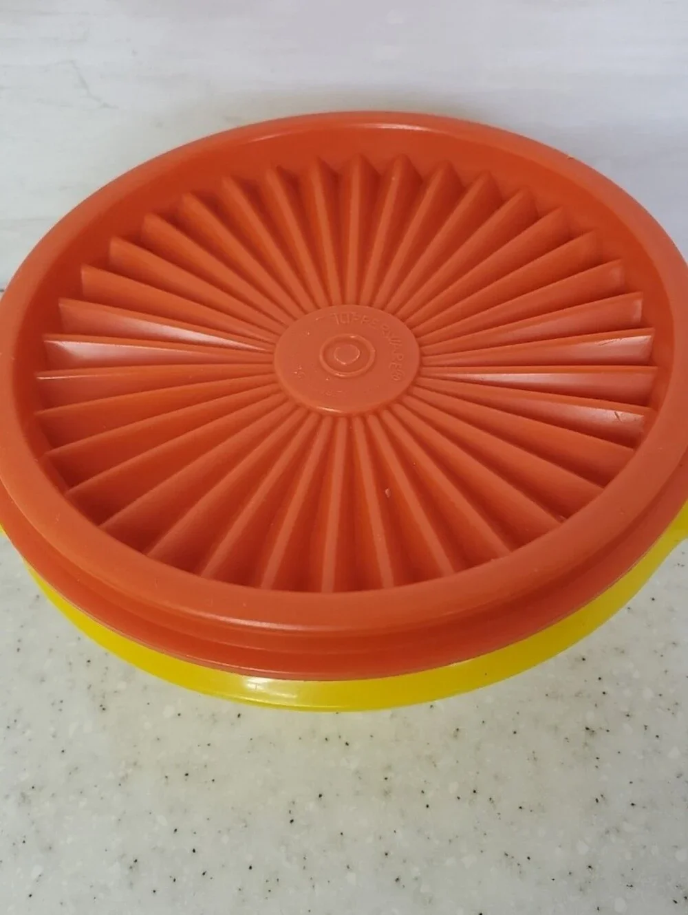 Tupperware Small #1323 Servalier Storage Container With Lid Harvest Yellow & Ora
